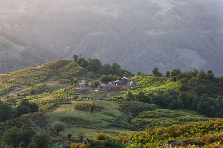 خرید ویلا در دارکلا چمستان؛ دامنه‌ای با دسترسی معقول