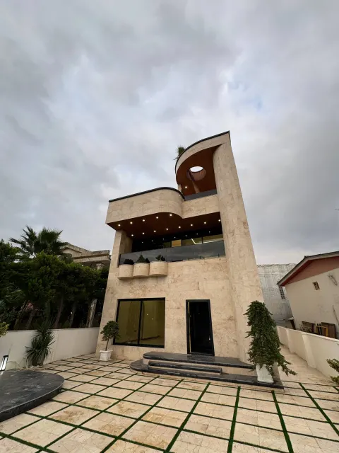ویلا با طراحی خاص در سعادت آباد — عکس ۱۴